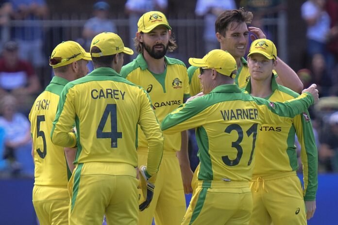 Glenn Maxwell, Alex Carey megastar as Australia beat England in third ODI to win sequence