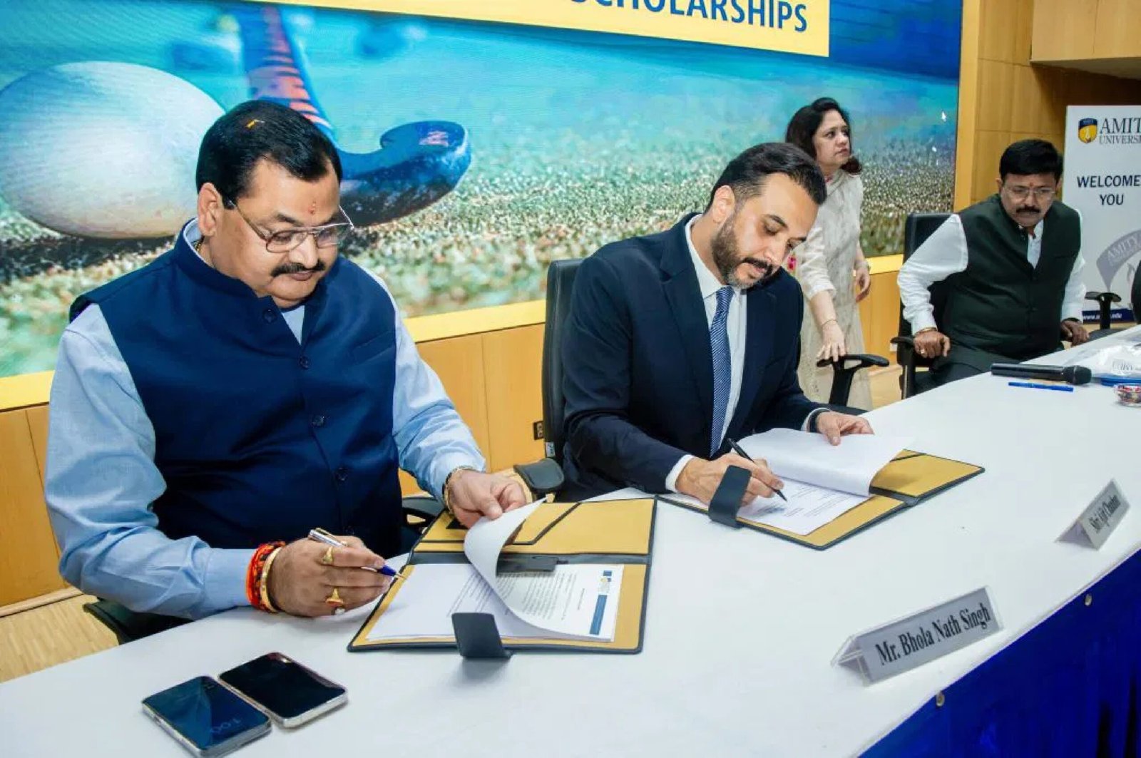 Amity University Online & Hockey India Sign a Historic MoU to provide Career Opportunities to Sportspersons via Scholarships