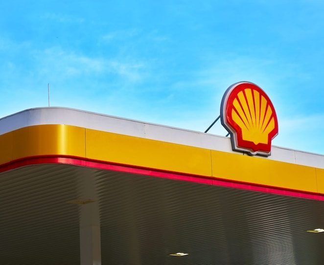 Shell Denies £60 Billion BP Acquisition Rumors