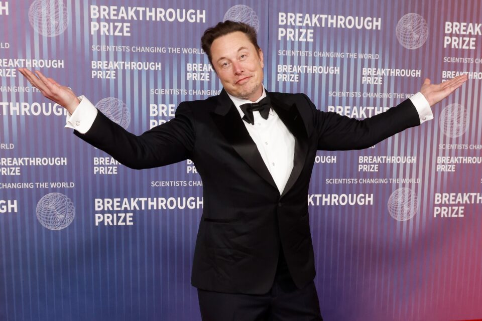 Elon Musk Success Story: Biography, Net Worth